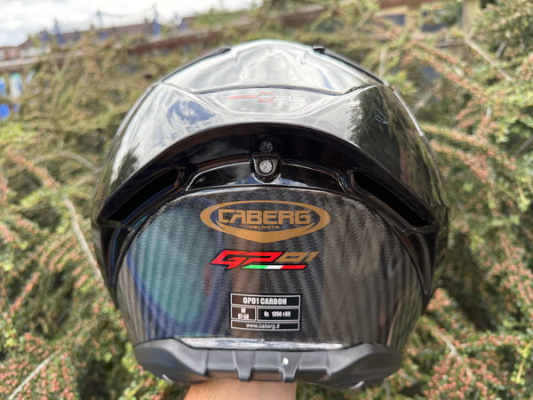 Lo spoiler posteriore del GP01