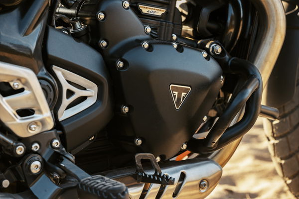 Triumph Scrambler 400 XC - La bici produce 49 CV e 27lb -ft di coppia