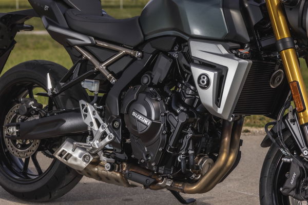 Il marchio del motore e a 8 palle della bici