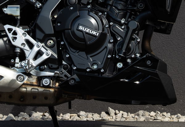 La pancia specifica per il GSX-8TT