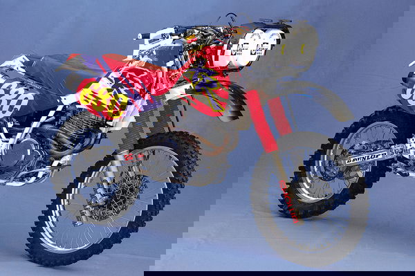 La XR600R Baja del 1992 (come corse nella manifestazione Baja 1000)