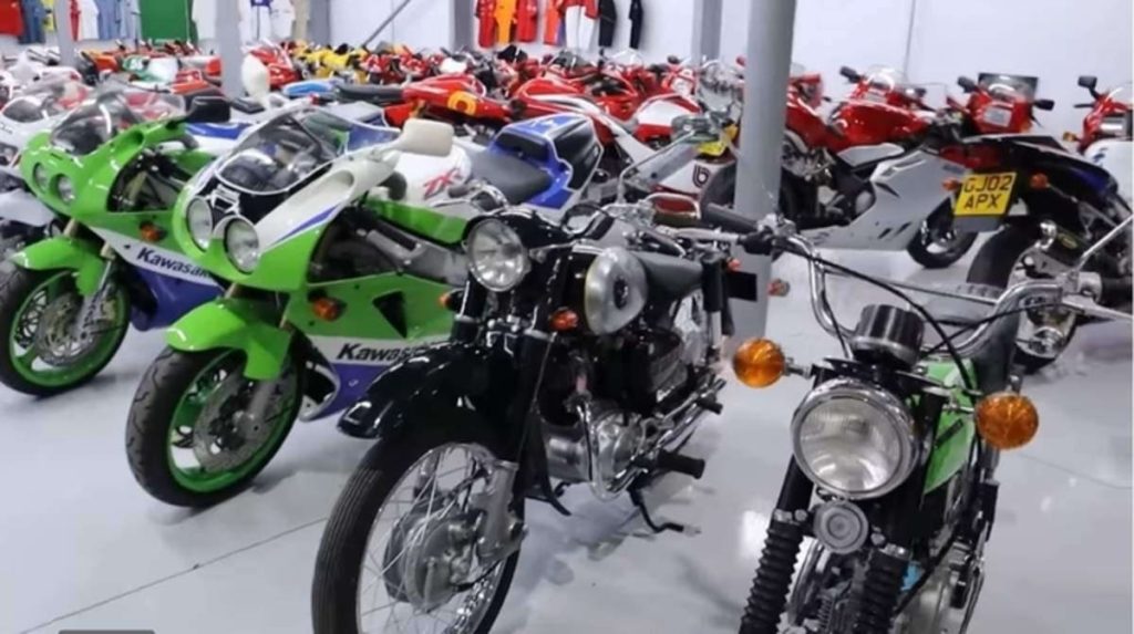 Esplora una collezione di moto