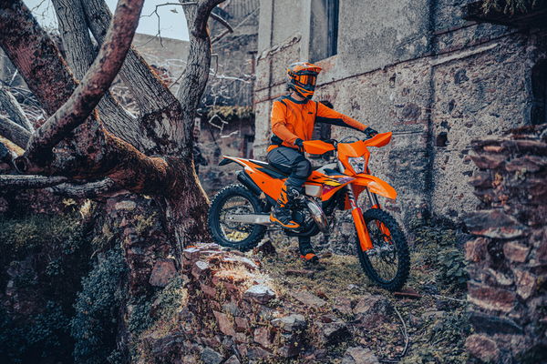 Nuova bici enduro 2026 KTM