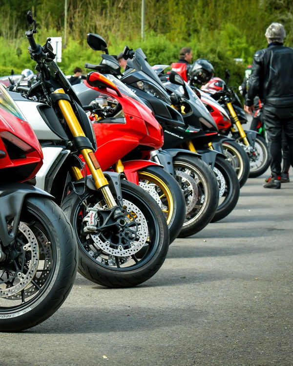 Bike Night al Ryka's Cafe