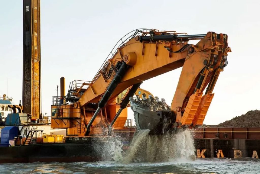 Il più grande tunnel sommerso della storia