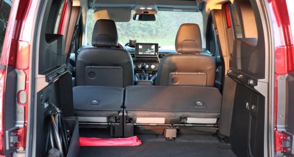 Un ludospace elettrico per chi ha bisogno di spazio