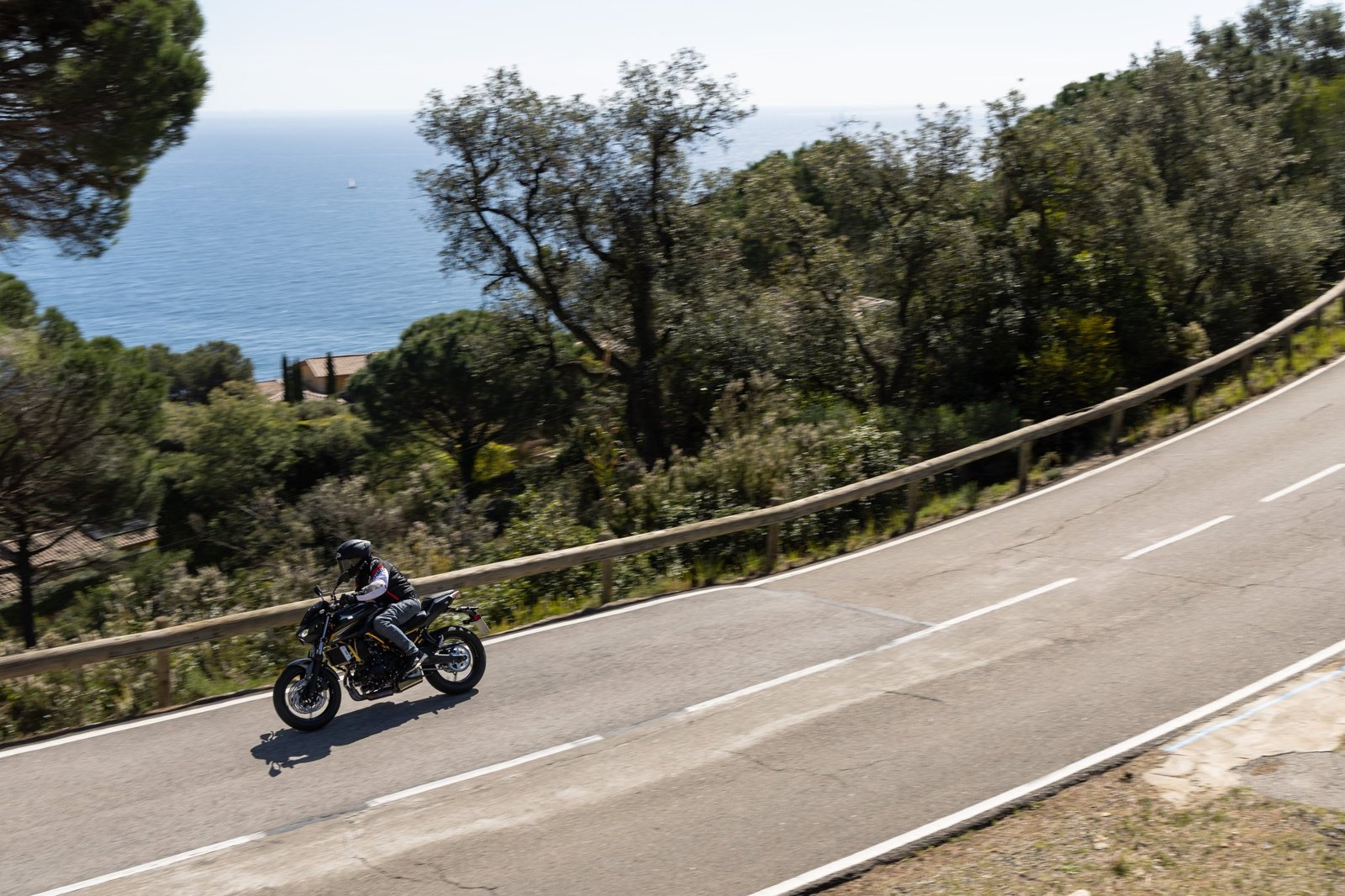 Kawasaki Z650 S 2026 - in sella