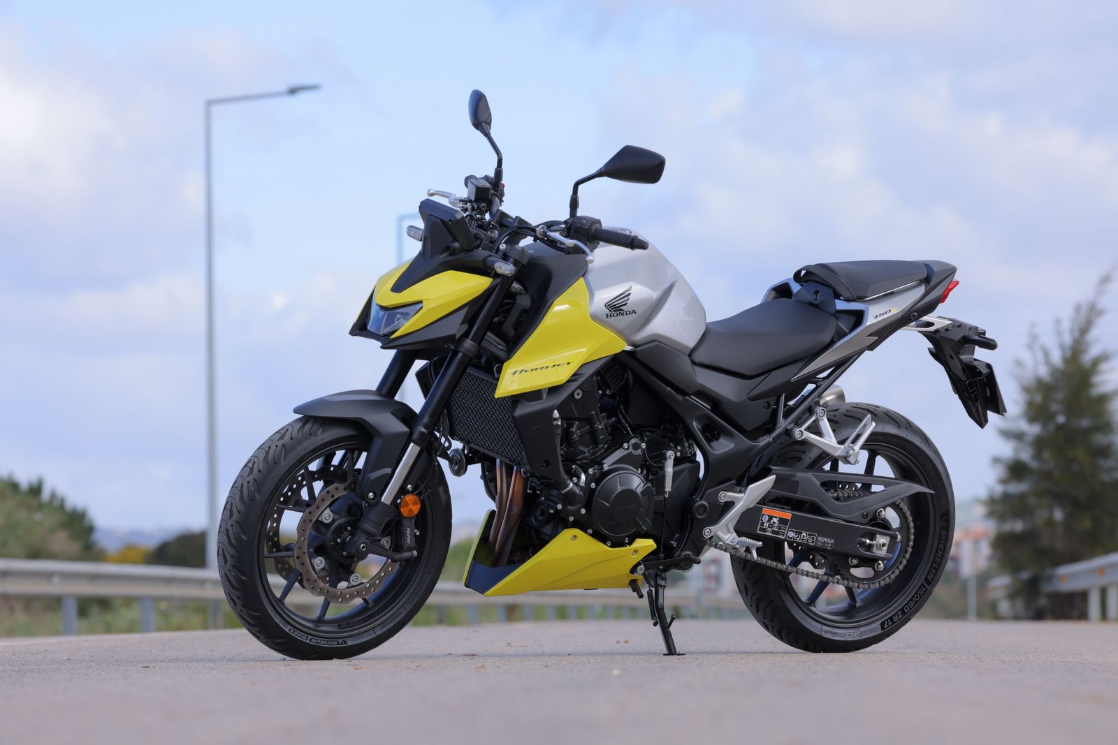 Frizione elettronica Honda CB750 Hornet del 2026