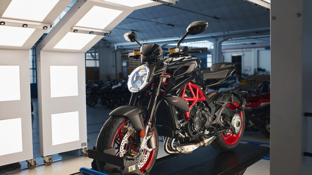 2026 MV Agusta Brutale 800.