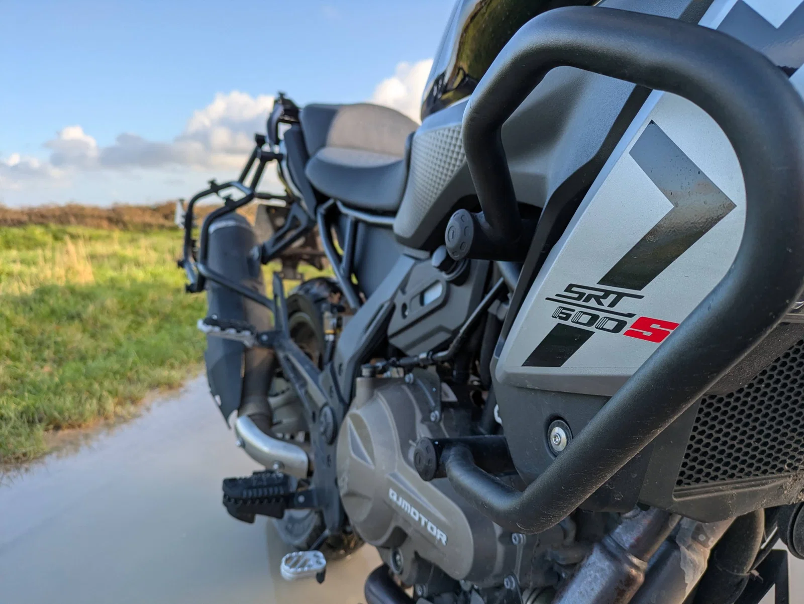 QJMotor SRT 600 S