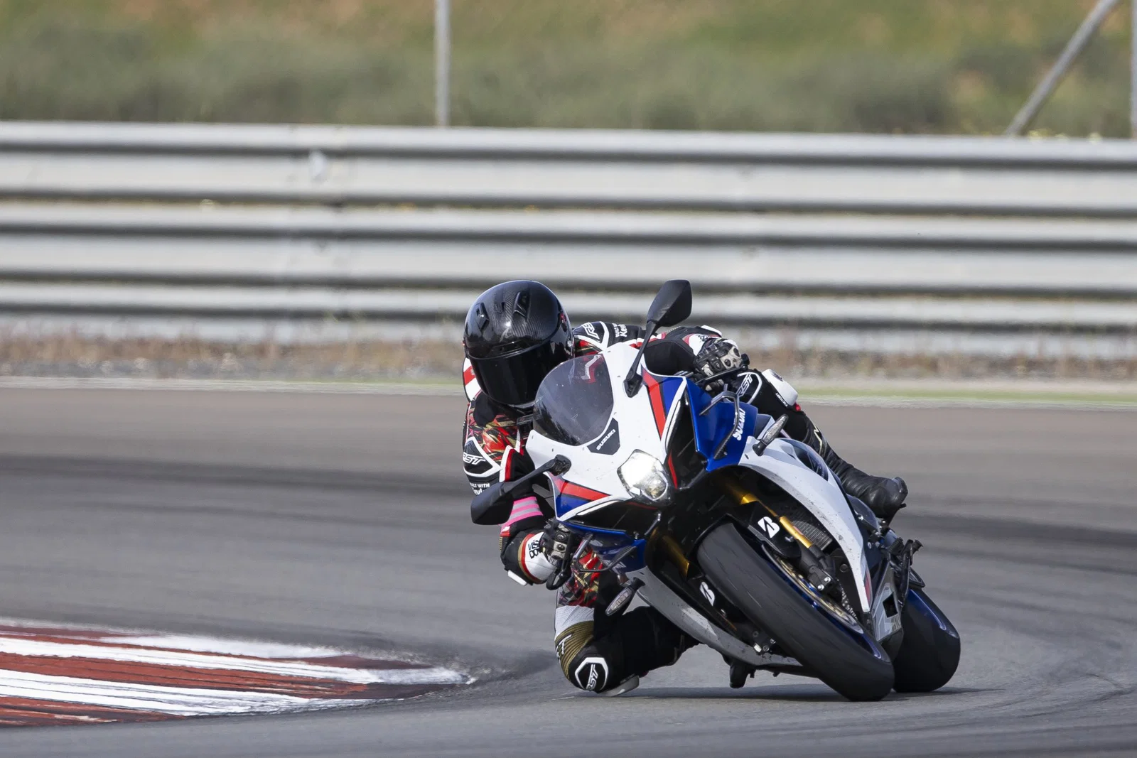 La Suzuki GSX-R1000R - guida