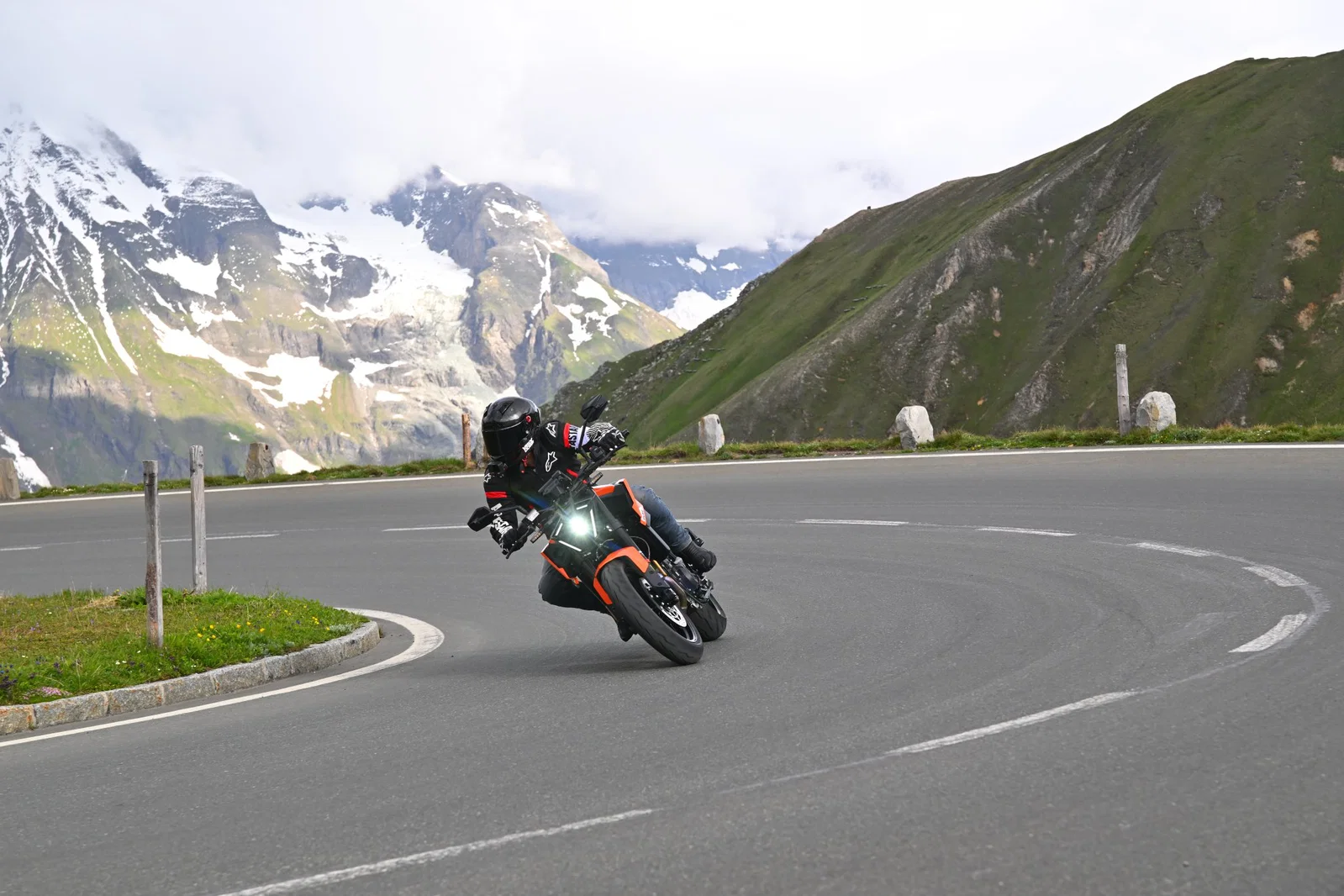 La KTM 790 Duke del 2026: in sella