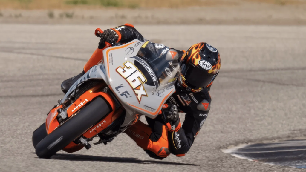A Lightfighter V3-RS on track