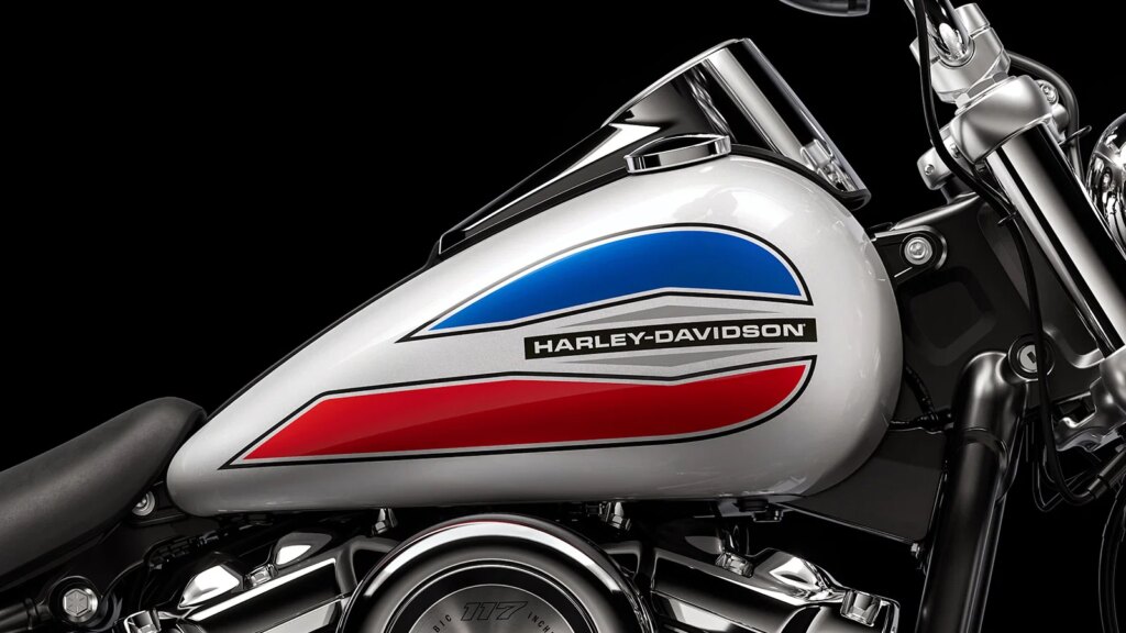 The paint details of the 2026 Super Glide