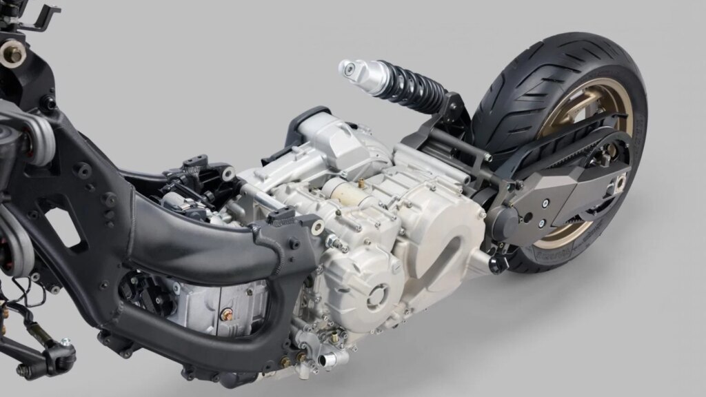 The engine, frame and gearbox of the KYMCO
