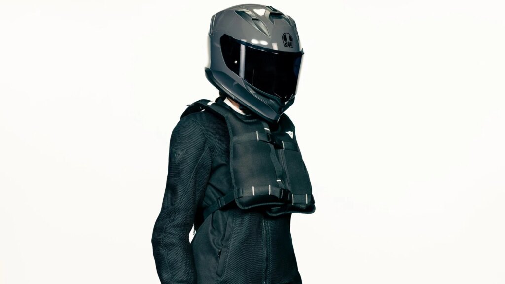 The Dainese Smart GO airbag system